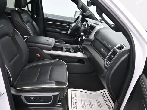 Used 2025 RAM 1500 Laramie image 7