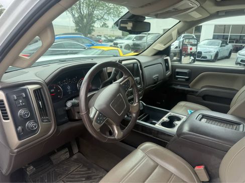 Used 2016 GMC Sierra 2500 Denali w/ Duramax Plus Package image 6