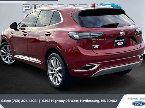 Used 2023 Buick Envision Avenir image 2