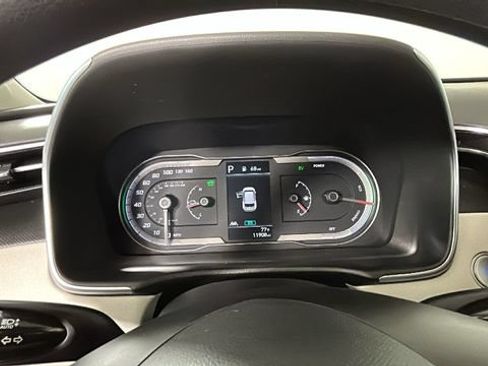 Used 2024 Hyundai Tucson Blue AWD/4WD image 17