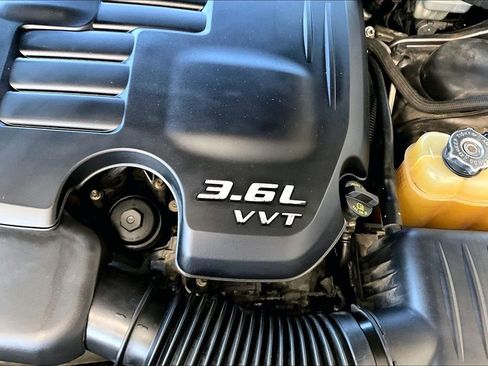 Used 2013 Dodge Challenger SXT Plus image 35