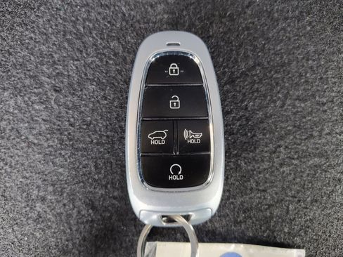 Used 2025 Hyundai Palisade SEL FWD image 32
