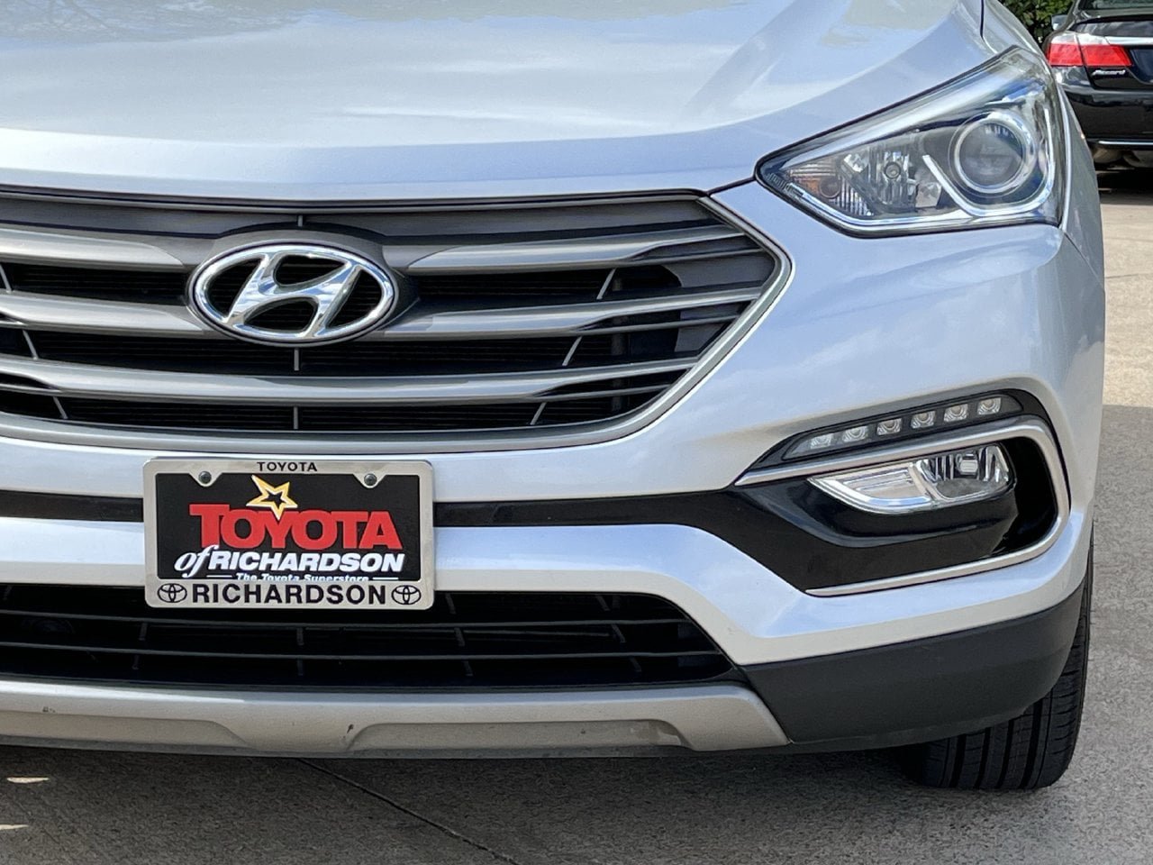 Used 2017 Hyundai Santa Fe Sport FWD image 8