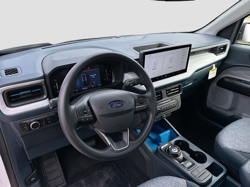 New 2026 Ford Maverick XLT image 6