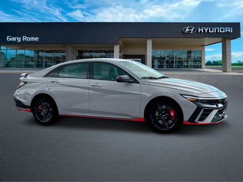 New 2025 Hyundai Elantra N FWD image 10