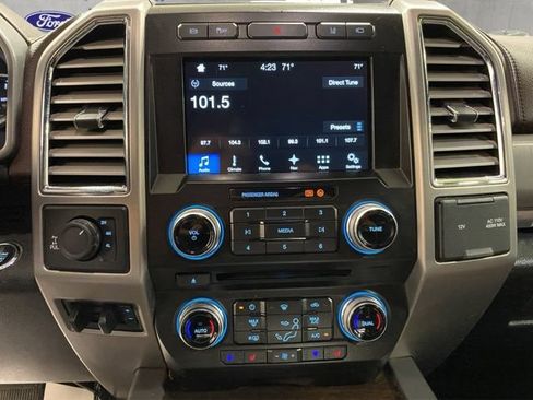 Used 2017 Ford F350 Platinum w/ Platinum Ultimate Package AWD/4WD image 15