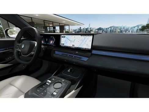 New 2027 BMW 530i RWD image 14