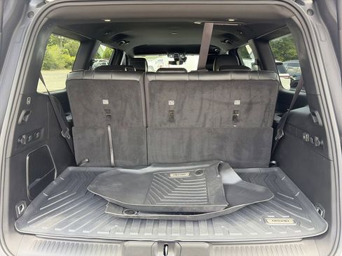Used 2023 Jeep Wagoneer 4WD image 34