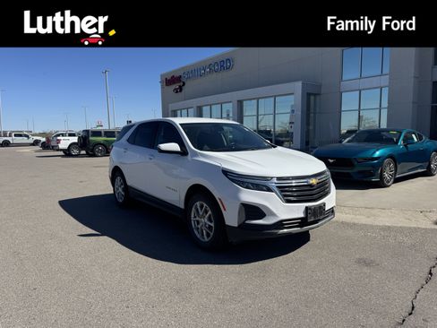 Used 2024 Chevrolet Equinox LT AWD/4WD image 1