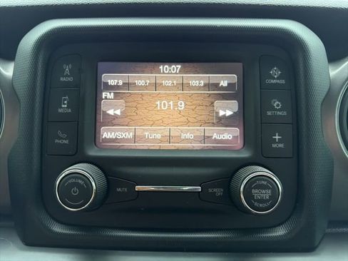Used 2021 Jeep Gladiator Sport AWD/4WD image 20