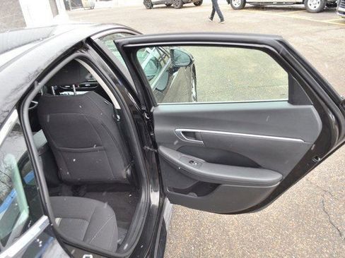 Used 2022 Hyundai Sonata SEL w/ Cargo Package image 34