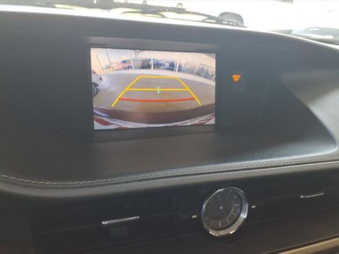 Used 2015 Lexus ES 350 w/ Premium Package FWD image 20