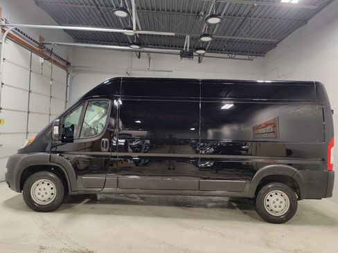 Used 2022 RAM ProMaster 2500 image 16
