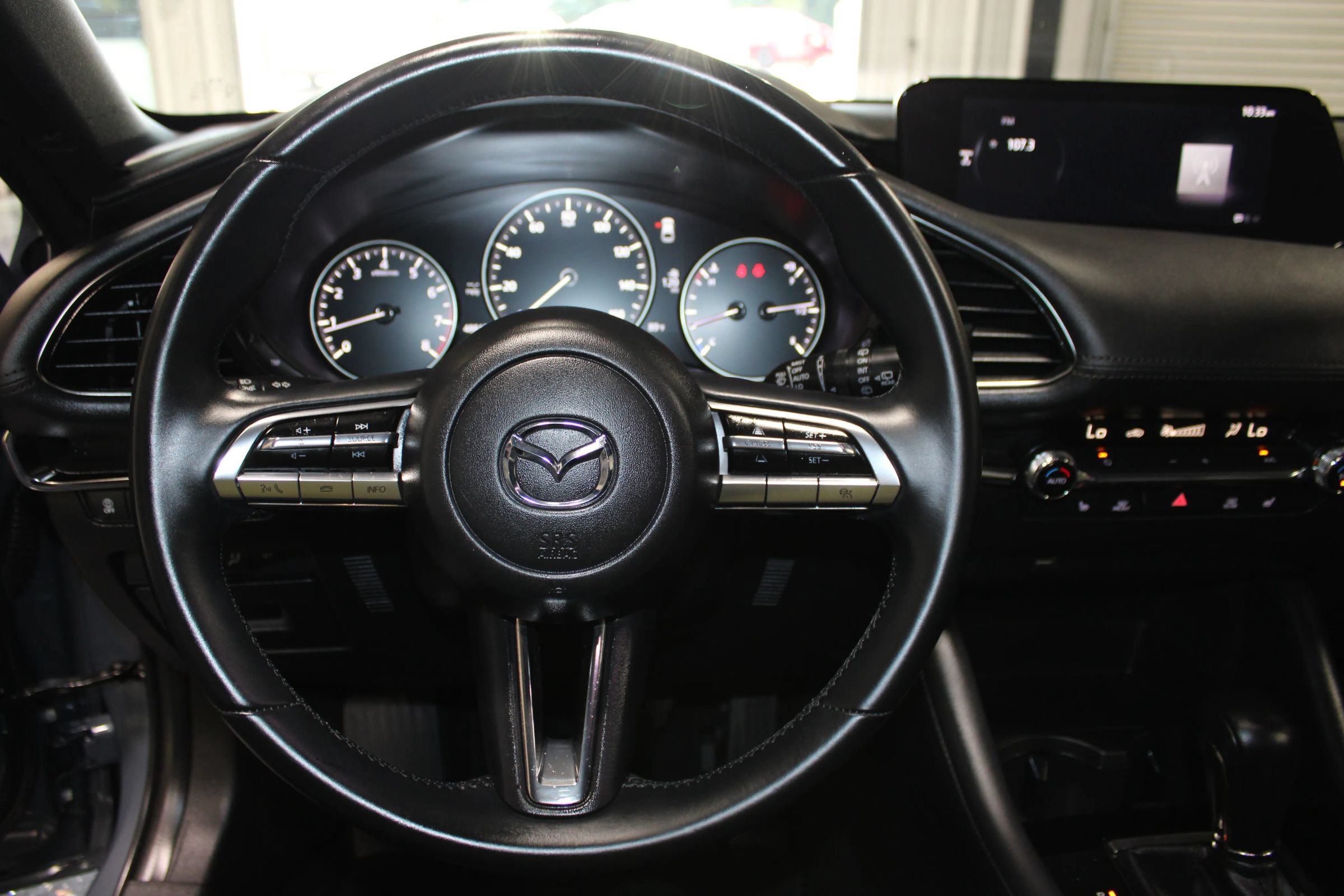 Used 2021 MAZDA MAZDA3 s FWD image 10