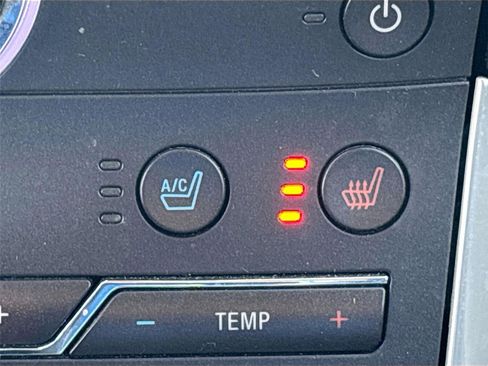 Used 2016 Ford Edge Titanium w/ Equipment Group 302A image 23