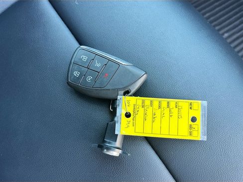 Used 2026 GMC Acadia Elevation w/ Black Edition FWD image 36