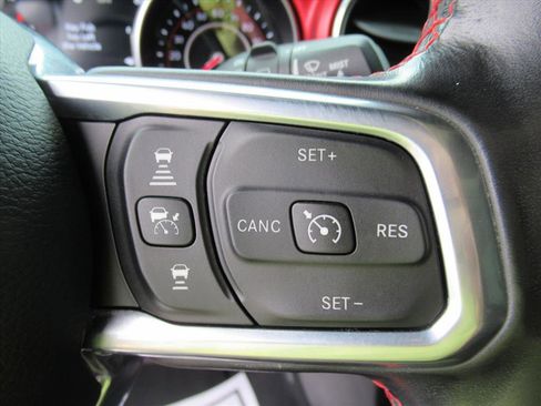 Used 2021 Jeep Wrangler Unlimited Rubicon image 22