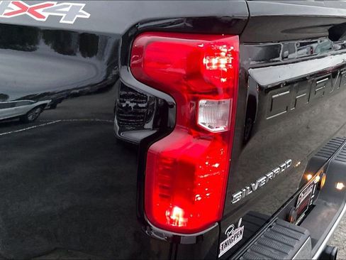 New 2026 Chevrolet Silverado 1500 LT image 26