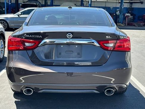 Used 2017 Nissan Maxima 3.5 SL FWD image 6