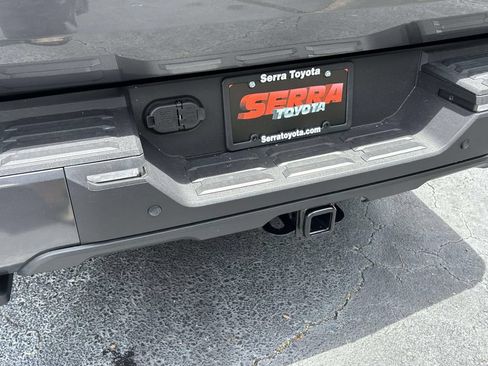 New 2026 Toyota Tundra Platinum w/ TRD Off-Road Package AWD/4WD image 12