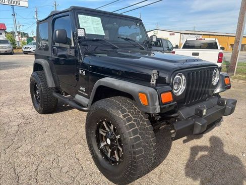 Used 2005 Jeep Wrangler X AWD/4WD image 4