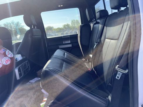 Used 2018 Ford F150 Lariat w/ Equipment Group 502A Luxury image 9