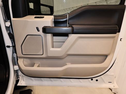 Used 2020 Ford F350 Limited image 20