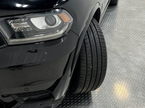 Used 2019 Dodge Durango SRT w/ Technology Group AWD/4WD image 42