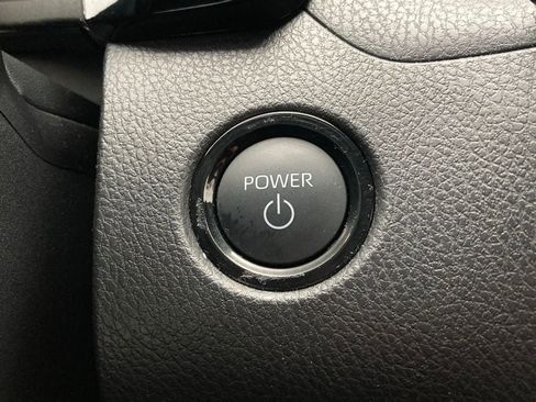 Certified 2025 Toyota Camry SE image 19