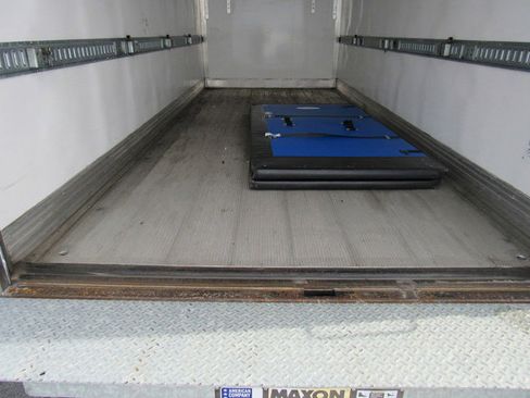 Used 2022 Ford F650 2WD Regular Cab Super Duty image 22