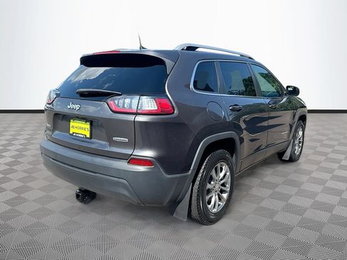 Used 2019 Jeep Cherokee Latitude Plus AWD/4WD image 4