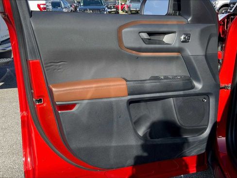 Used 2023 Ford Bronco Sport Outer Banks w/ Tech Package image 21