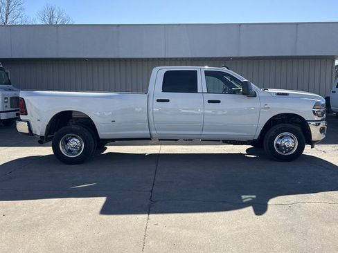 New 2026 RAM 3500 Tradesman w/ Chrome Appearance Group A image 2