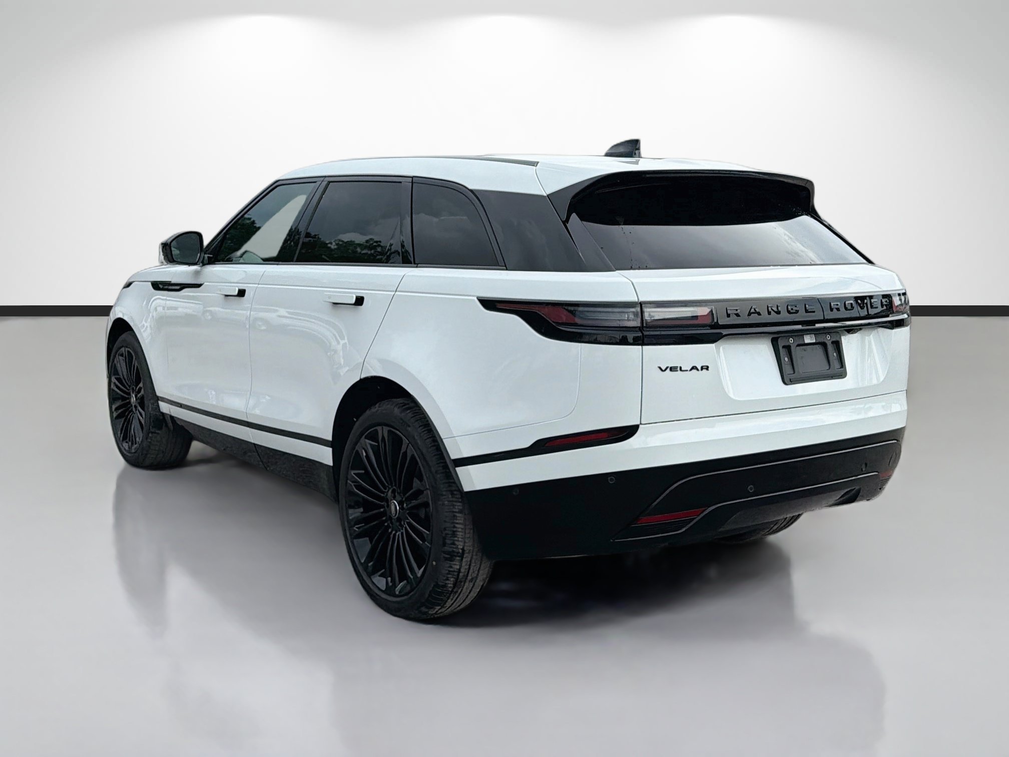 New 2026 Land Rover Range Rover Velar Belgravia AWD/4WD image 3