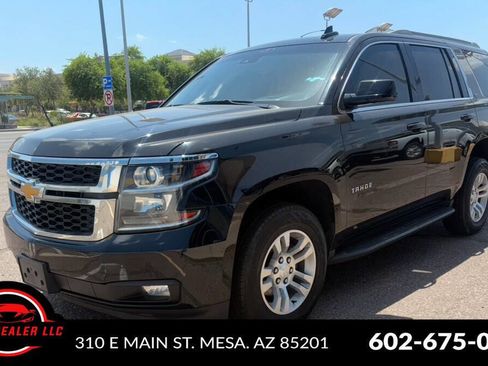 Used 2017 Chevrolet Tahoe LT w/ Luxury Package RWD image 1