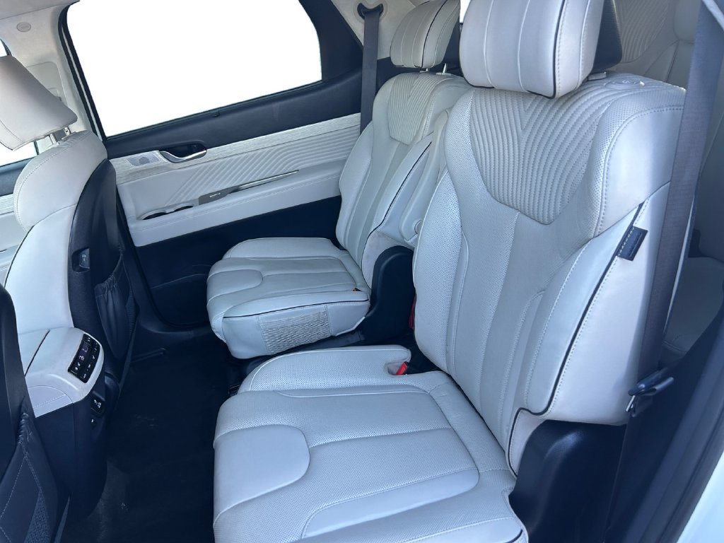 Used 2024 Hyundai Palisade Calligraphy FWD image 22