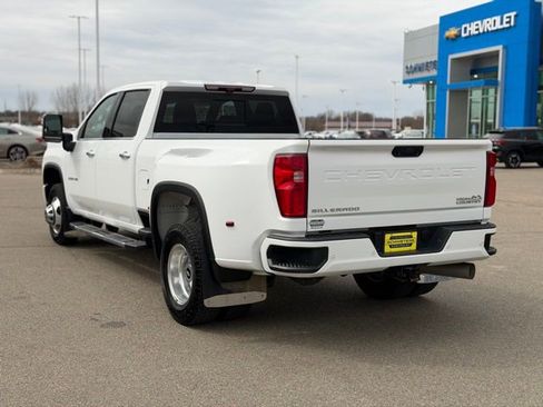 Used 2020 Chevrolet Silverado 3500 High Country w/ LPO, Hitch Package image 9