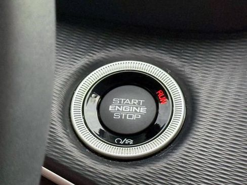 Used 2023 Jeep Grand Cherokee L Laredo AWD/4WD image 26