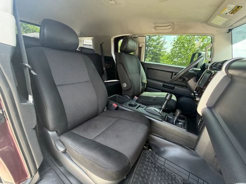 Used 2007 Toyota FJ Cruiser 4WD image 6