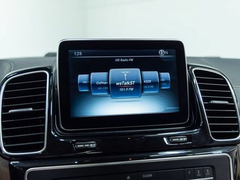Used 2016 Mercedes-Benz GLE 450 4MATIC Coupe image 17