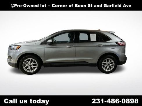 Used 2023 Ford Edge SEL AWD/4WD image 2