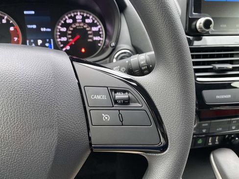 New 2026 Mitsubishi Eclipse Cross LE image 13