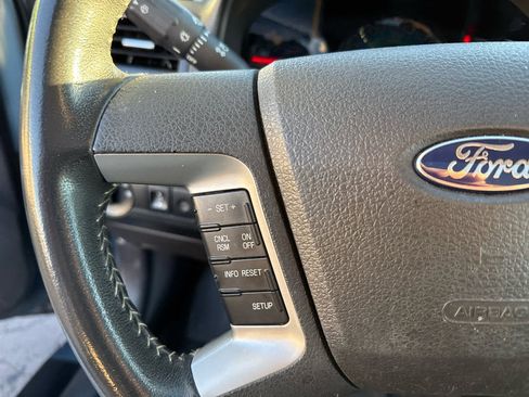 Used 2012 Ford Fusion SEL image 18