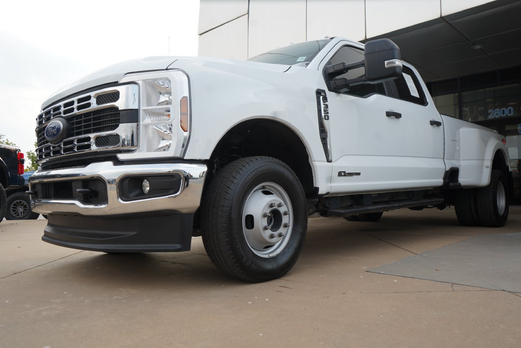 Used 2025 Ford F350 XL AWD/4WD image 5