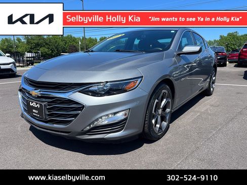 Used 2023 Chevrolet Malibu LT FWD image 1