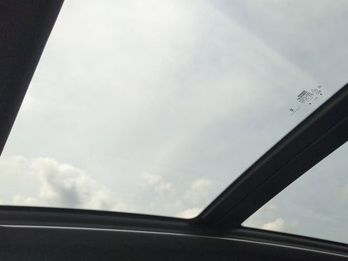 Certified 2025 BMW X1 xDrive28i w/ Technology Package image 26