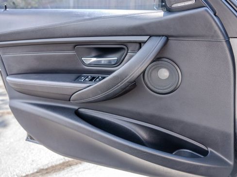 Used 2017 BMW M3 image 26