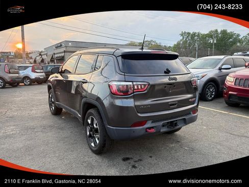 Used 2017 Jeep Compass Trailhawk w/ Leather Interior Group image 6