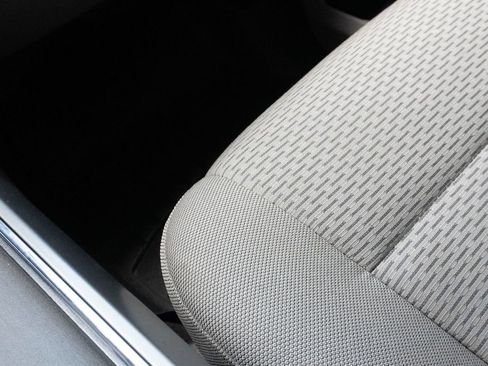 Used 2019 Ford F250 XLT w/ XLT Premium Package AWD/4WD image 33
