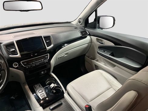 Used 2020 Honda Ridgeline RTL-E image 25